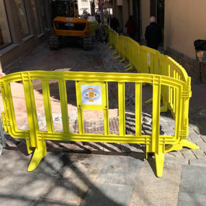 Mobile Yellow Fence 2 mt